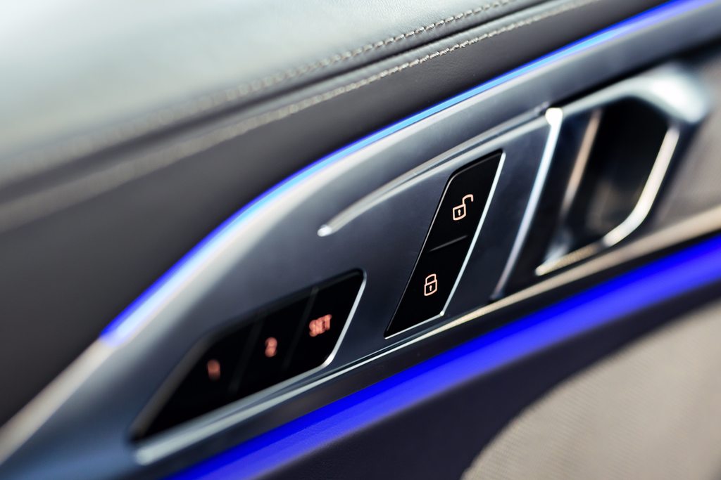 The Significance of High-Quality Automotive Lighting for Safety and Vehicle Performance