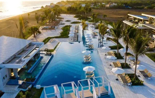 Discover the Best Pesach Programs for a Memorable Passover Experience