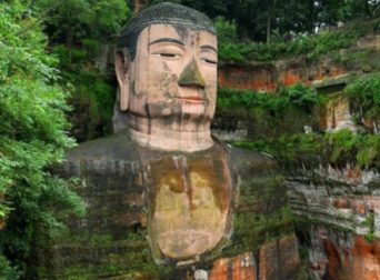 Top Hiking Trails You Must Explore in Chengdu